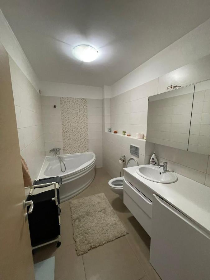 Yamaluxe Apartments - Home-Like Apartment Cluj-Napoca Eksteriør billede